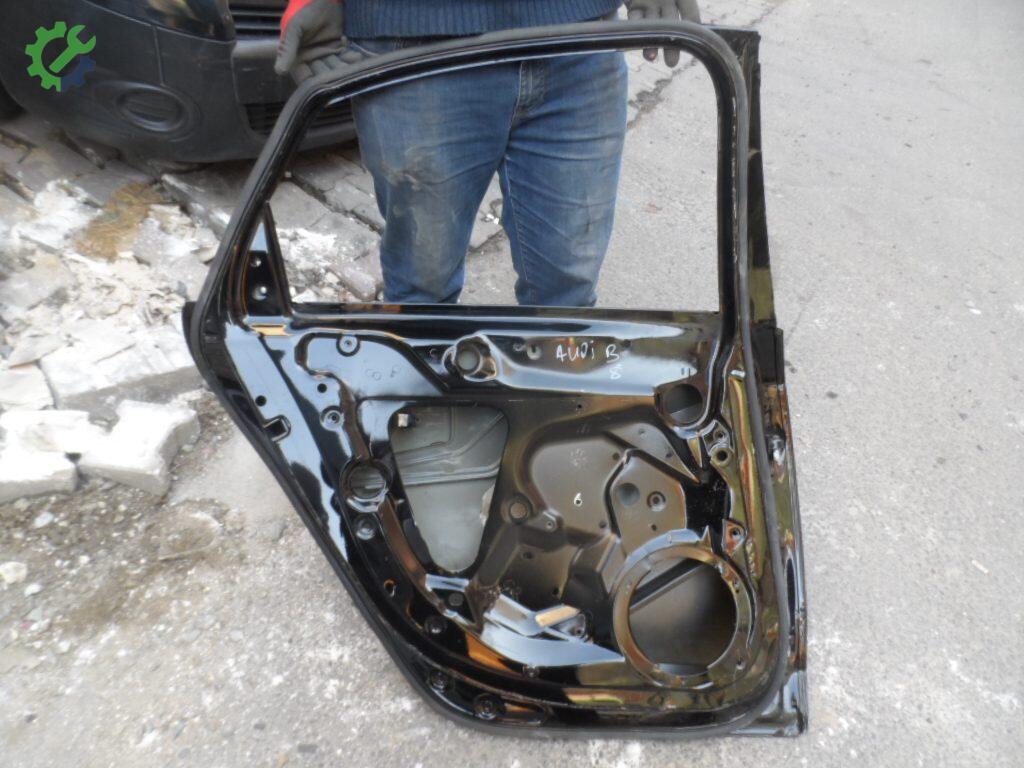 Audi A4 Sol Arka Kapı çıkma parça
