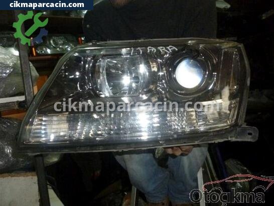 Suzuki Vitara Far çıkma parça