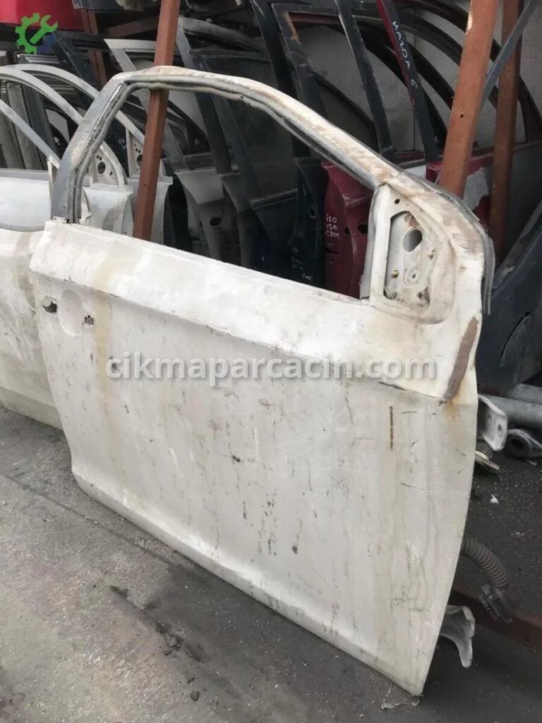 Hyundai i20 Sağ Ön Kapı 760041J000 çıkma parça