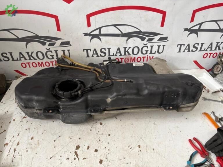 Seat Cordoba Yakıt Deposu çıkma parça