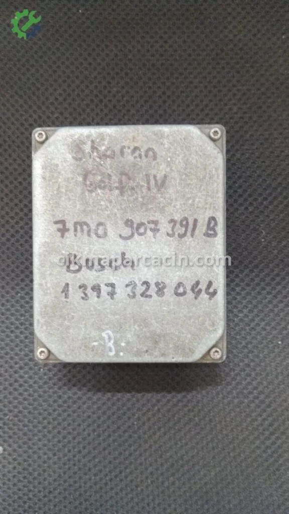 Volkswagen Sharan Far Beyni çıkma parça