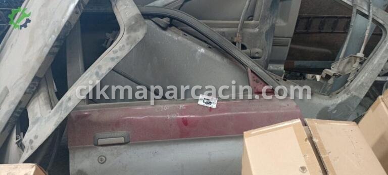 Mitsubishi L200 Sağ Ön Kapı çıkma parça
