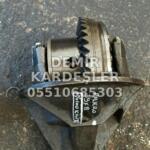 Mitsubishi Pajero 39/8 kilitli arka defransiyel
