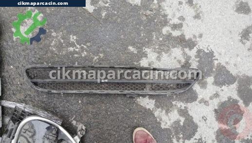 Peugeot 106 Tampon Izgarası çıkma parça