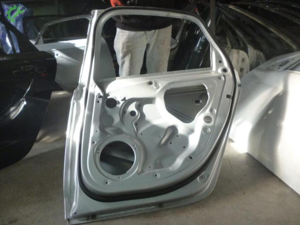 Audi A6 Sağ Arka Kapı 2012201 çıkma parça
