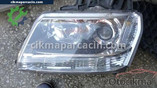 Suzuki Vitara Sol Ön Far çıkma parça