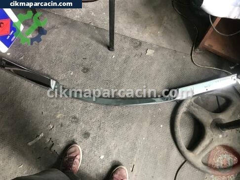 Mercedes-Benz 300 Tampon Izgara Çıtası çıkma parça