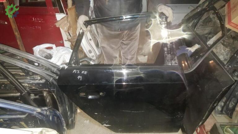 Audi A3 Sağ Arka Kapı çıkma parça