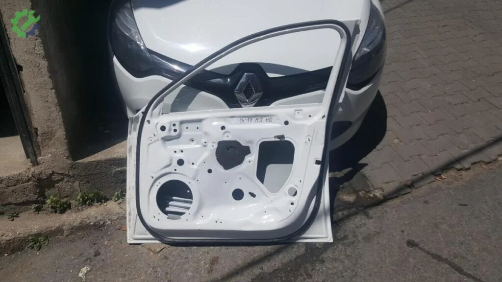 Audi A3 Sağ Ön Kapı çıkma parça