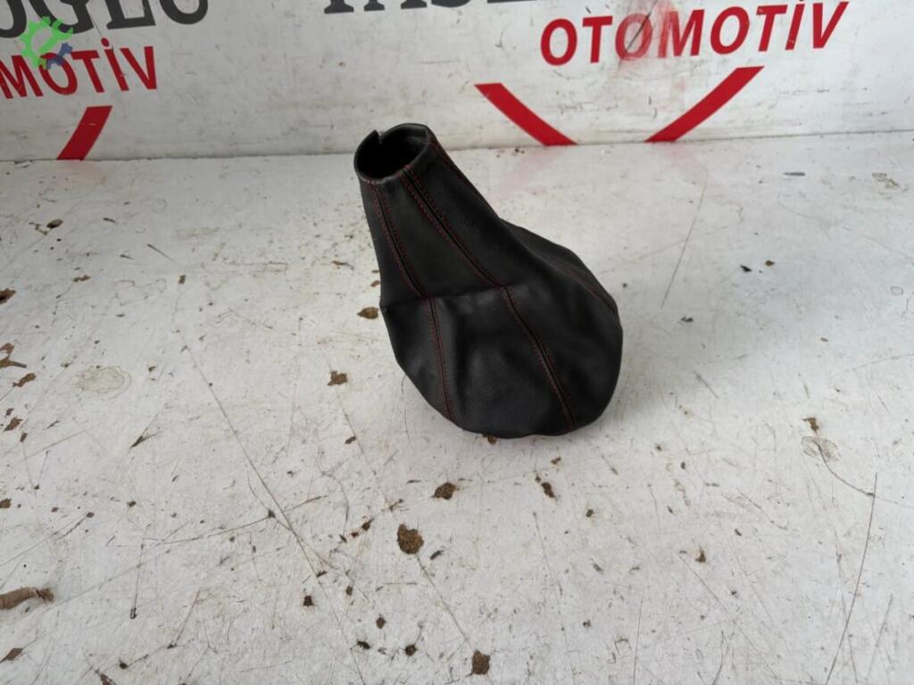 Seat Cordoba Vites Topuzu çıkma parça