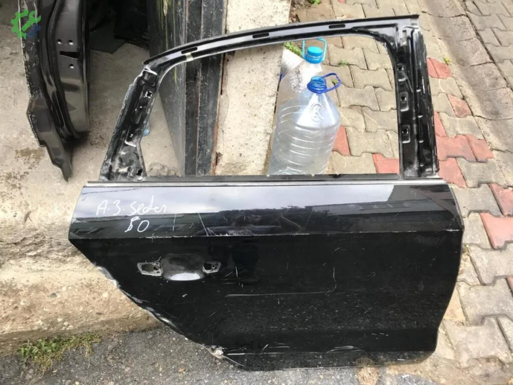 Audi A3 Sağ Arka Kapı 2013201 çıkma parça