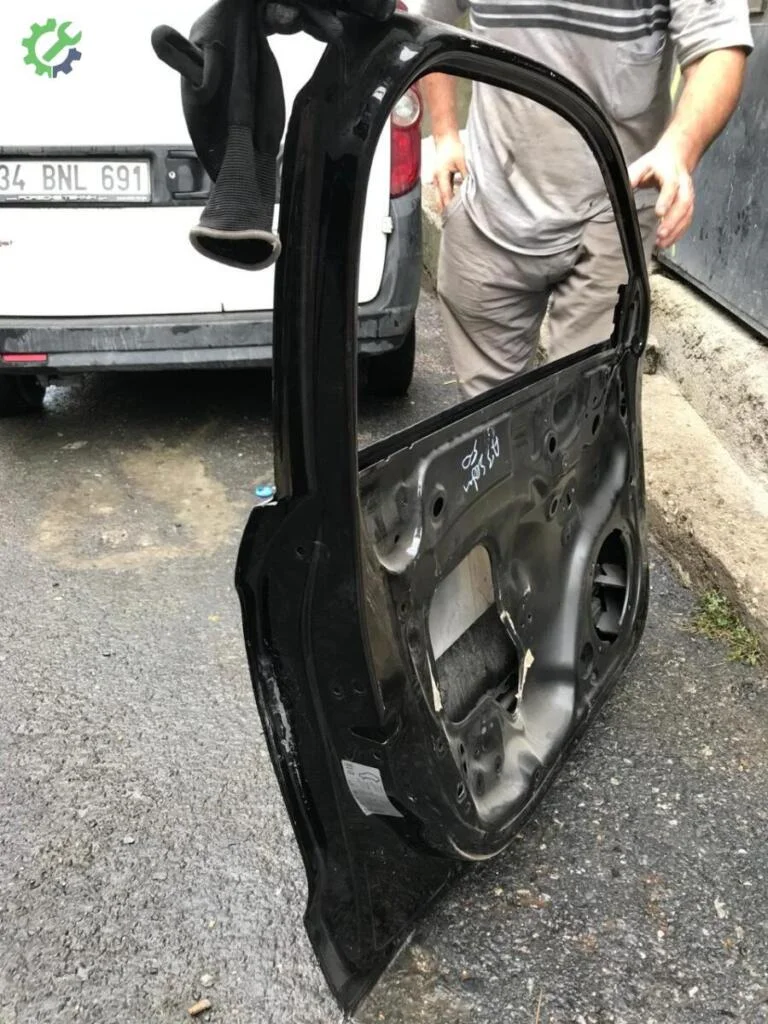 Audi A3 Sol Ön Kapı 2014-201 çıkma parça