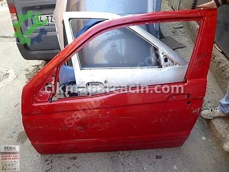 Alfa Romeo 145 Sol Kapı çıkma parça