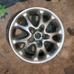 147 15 İNÇ JANT ALFA ROMEO ORJİNAL ÇIKMA PARÇA