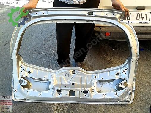 Alfa Romeo 147 Bagaj çıkma parça