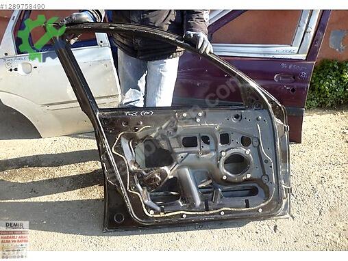 Alfa Romeo 147 Sol Ön Kapı çıkma parça