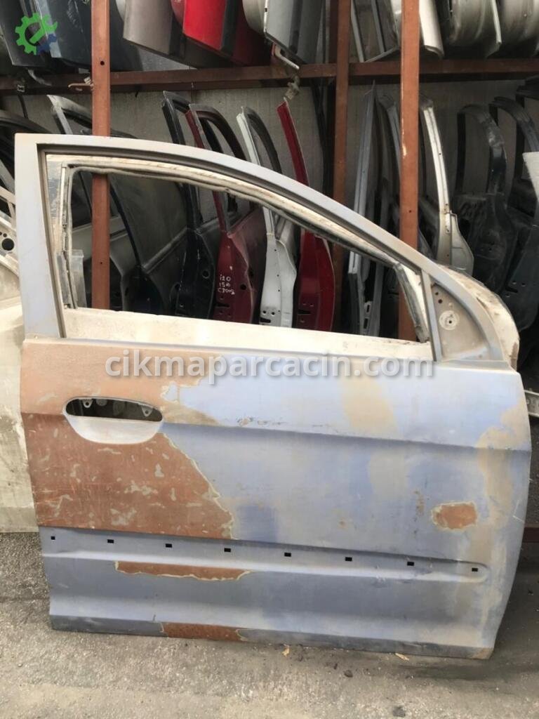 Kia Picanto Sağ Ön Kapı çıkma parça