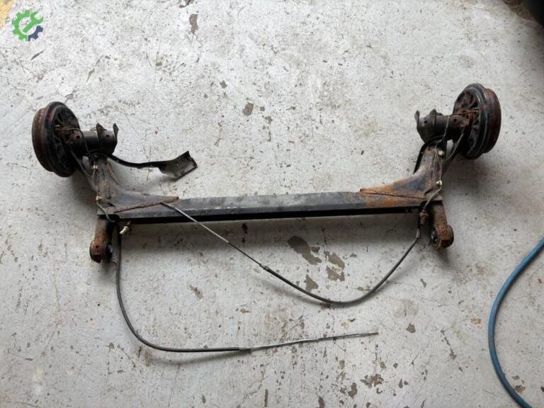 Seat Cordoba Arka Dingil çıkma parça