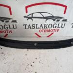 SEAT CORDOBA ÖN CAM IZGARASI KOMPLE