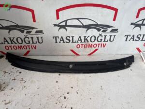 SEAT CORDOBA ÖN CAM IZGARASI KOMPLE