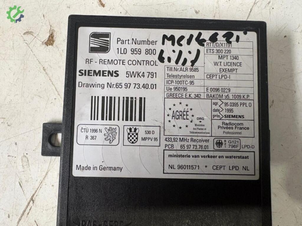 Seat Cordoba Merkezi Kilit Beyni 1L59800 çıkma parça