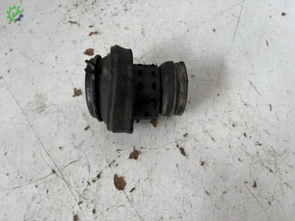 Seat Cordoba Takoz çıkma parça