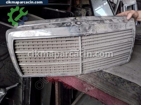 Mercedes-Benz 190 Panjur çıkma parça