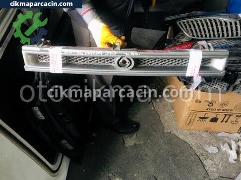Mazda 323 Panjur çıkma parça
