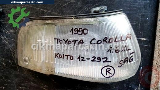 Toyota Corolla Sinyal çıkma parça