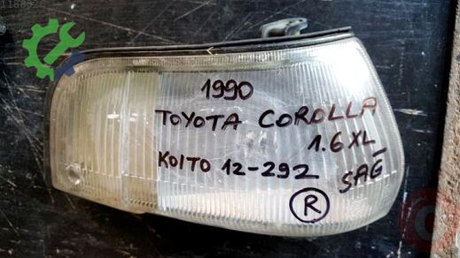 Toyota Corolla Sinyal çıkma parça