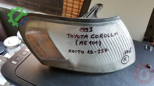 Toyota Corolla Sinyal 1990-1994 çıkma parça