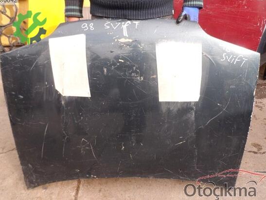 Suzuki Swift Kaput 1990-1995 çıkma parça