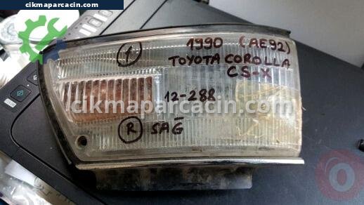 Toyota Corolla Sinyal çıkma parça