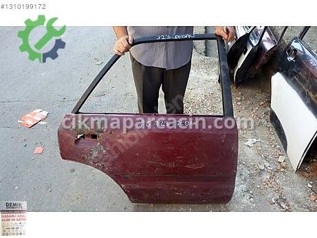Mazda 323 Sağ Arka Kapı çıkma parça