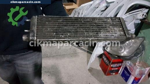 Mercedes-Benz S Serisi Intercooler Radyatörü çıkma parça