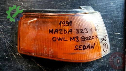 Mazda 323 Sinyal çıkma parça