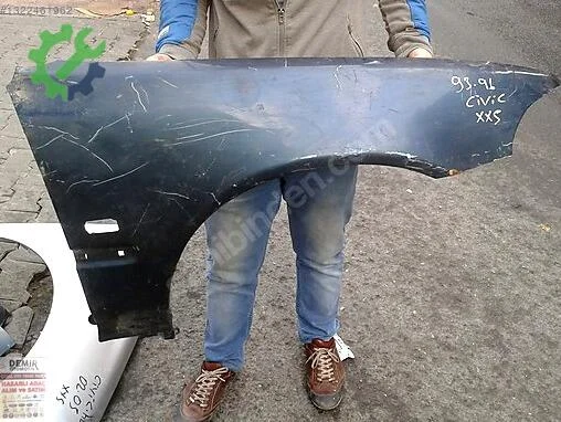 Honda Civic Sağ Ön Çamurluk çıkma parça