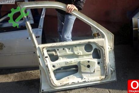 Ford Escort Sol Ön Kapı çıkma parça