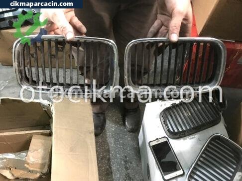 BMW 3 Serisi Sol Konsol çıkma parça
