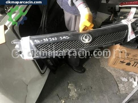 Mazda 323 Panjur çıkma parça