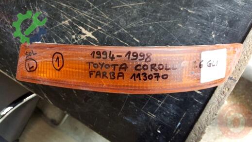 Toyota Corolla Sinyal 1994-1998 çıkma parça