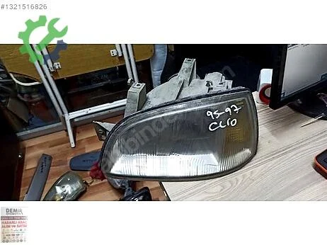 Renault Clio Sol Ön Far çıkma parça