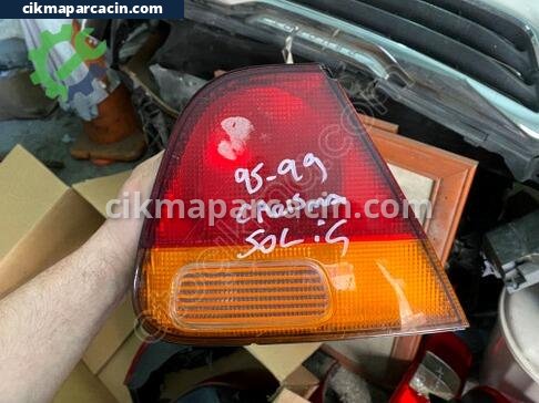 Mitsubishi Carisma Sağ Arka Stop çıkma parça