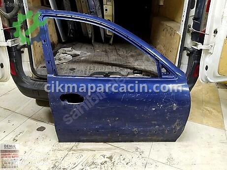 Hyundai Elantra Sağ Ön Kapı çıkma parça