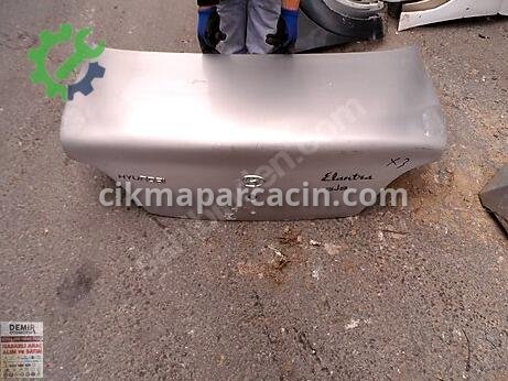 Hyundai Elantra Bagaj çıkma parça