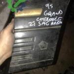 1995 GRAND CHEROKEE SAĞ ÖN ÇAMURLUK KAPLAMASI JEEP ORJİNAL