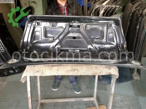 Audi A4 Bagaj 1996-1999 çıkma parça
