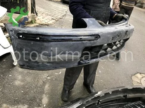 Honda Civic Ön Tampon 1996-1999 çıkma parça