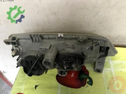 Nissan Maxima Sol Ön Far 1996-1999 çıkma parça