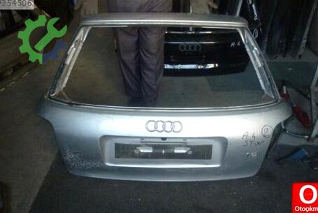 Audi A4 Bagaj çıkma parça